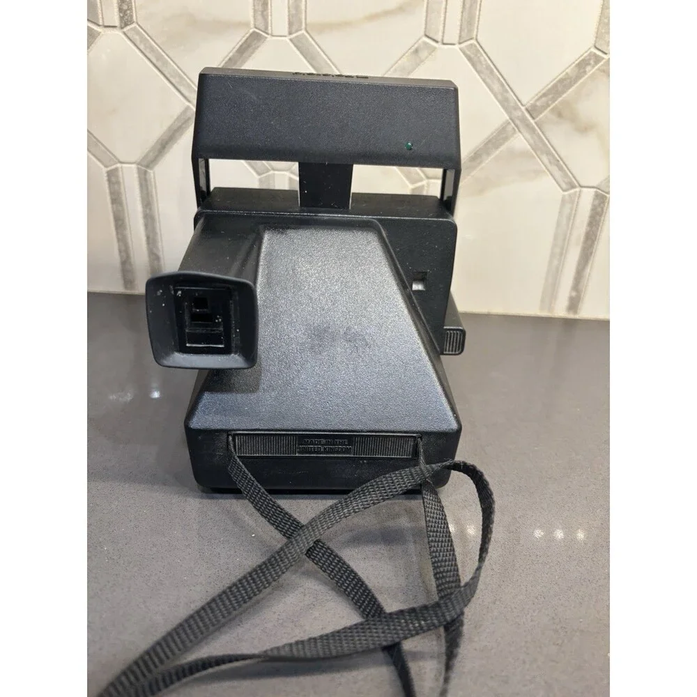 Vintage Polaroid One Step Flash 600 Instant Camera 80s 90s Retro Film Untested